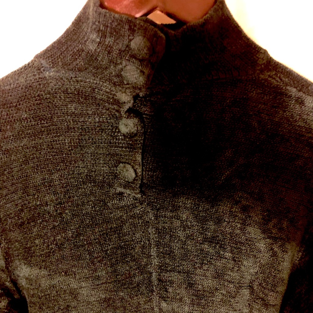 Bettina Riedel chenille forest green soft snap turtle neck size s